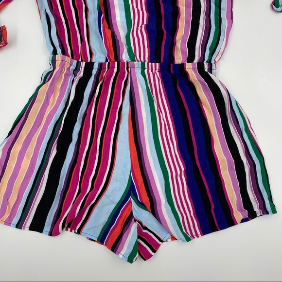 Express Multi-Colored Short Romper - Picture 4 of 8